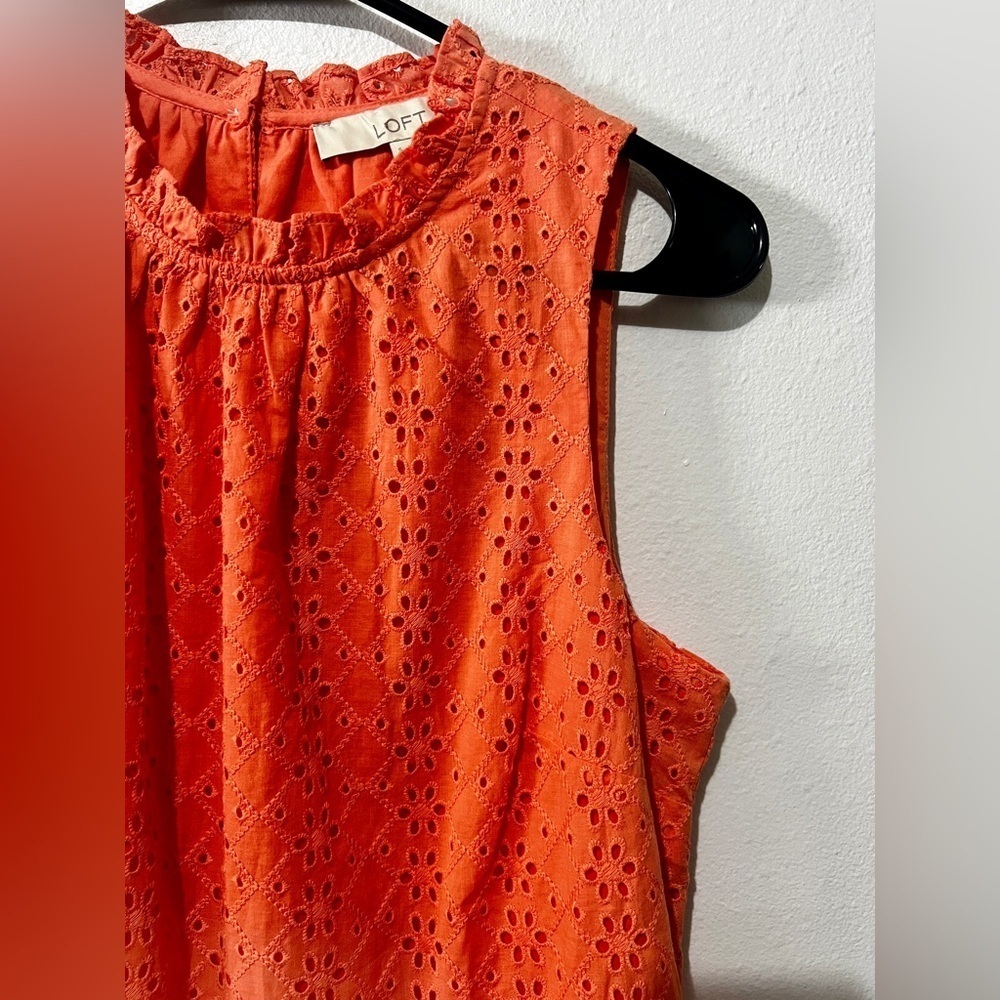 LOFT NWT Coral Eyelet Lace Peplum Tank Top - Small - Picture 7 of 11